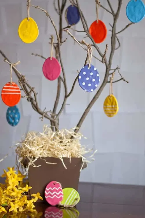 The best non chocolate easter gifts for all ages - DIY easter gifts and ready to give