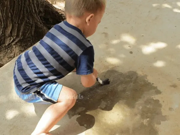 Water play activities for preschoolers