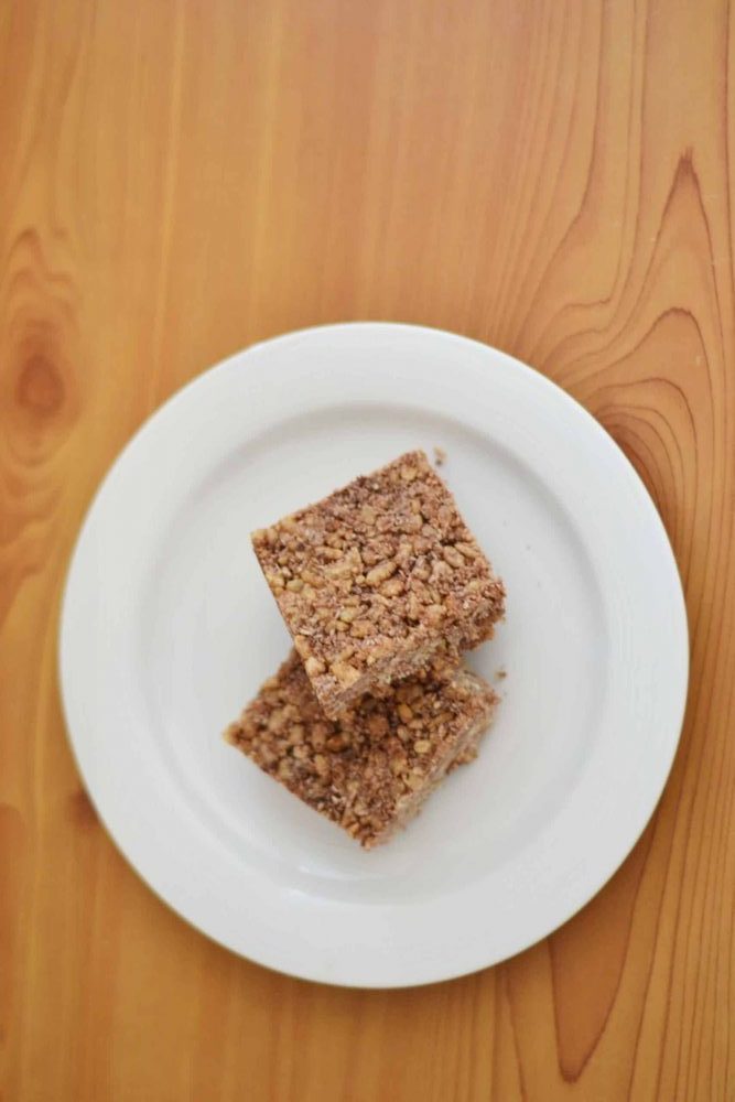 Healthy Chocolate Rice Bubble Slice Recipe (No Bake) 3 Healthy Chocolate Rice Bubble Slice