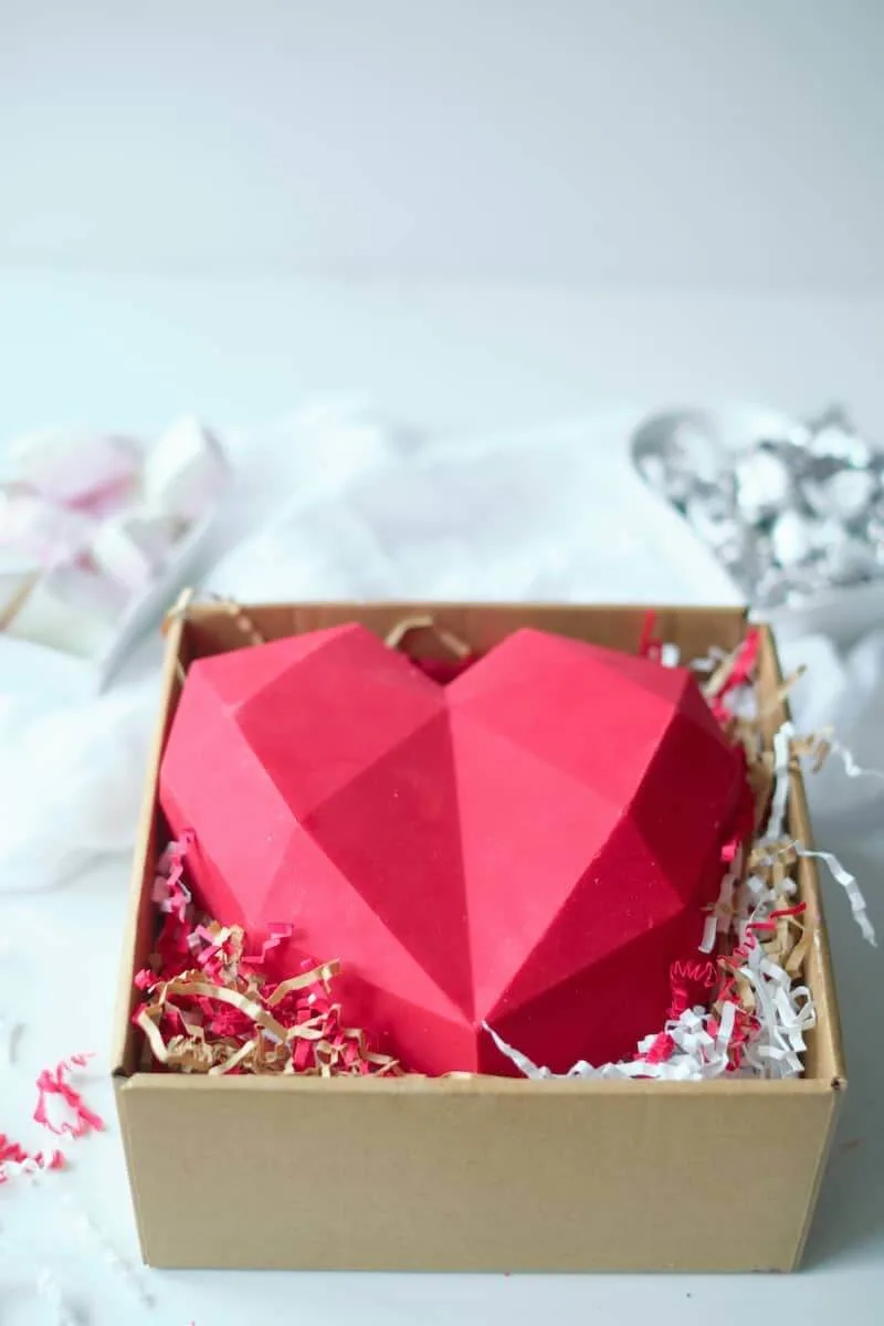 Edible chocolate heart box