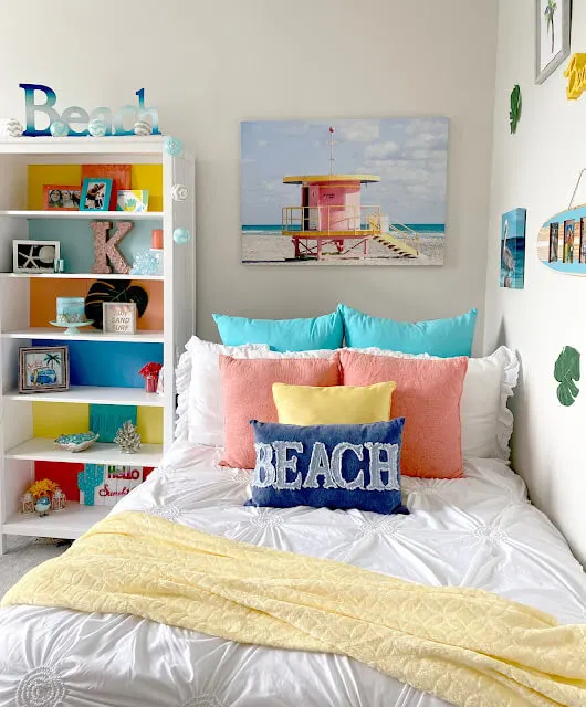 Beach themed girls bedroom
