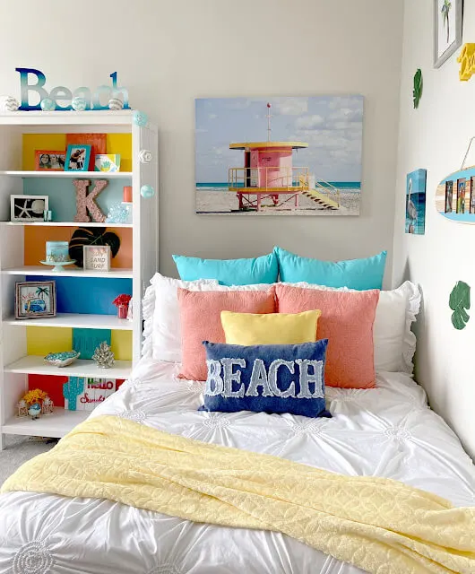 beach themed girls bedroom