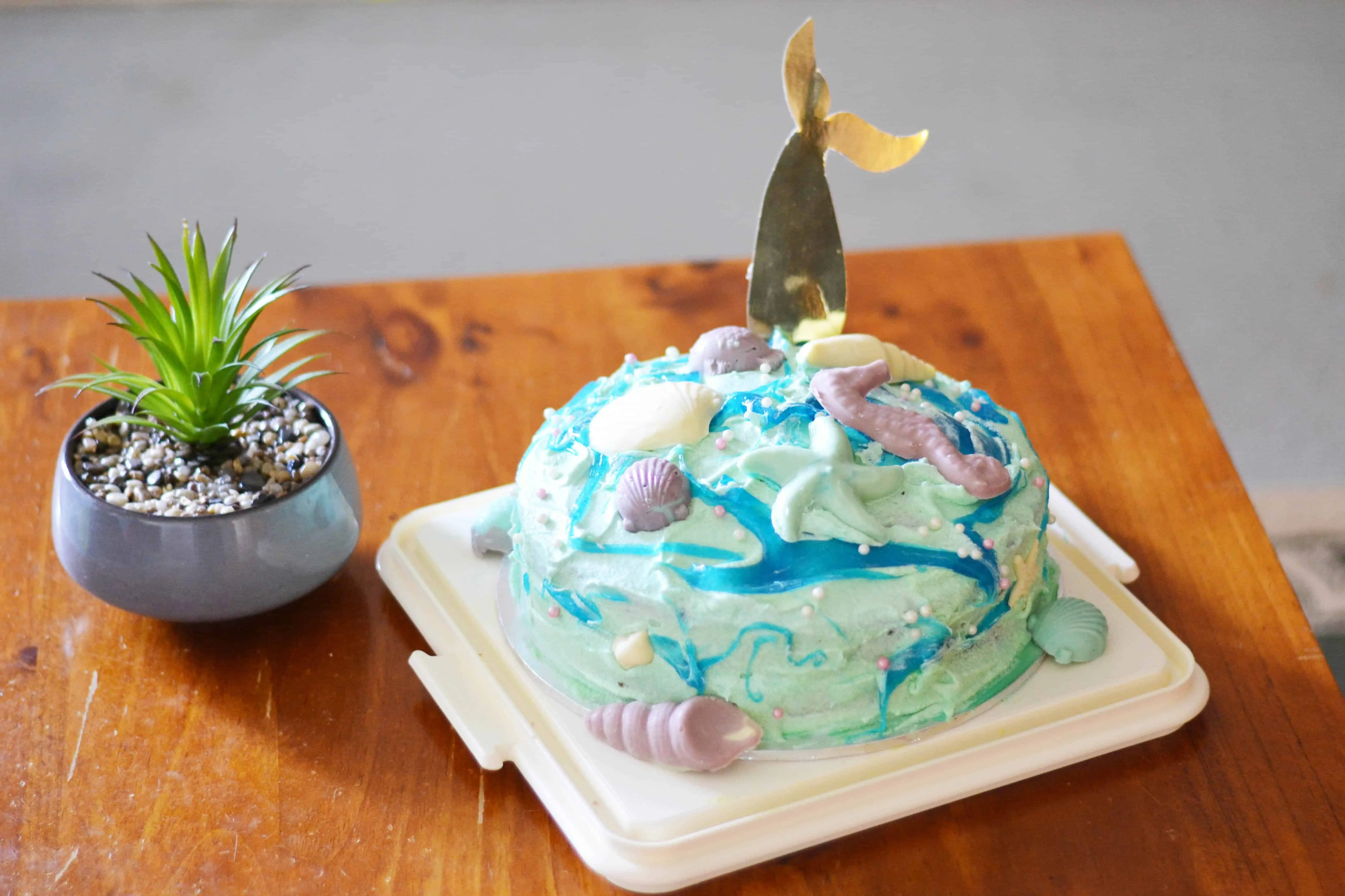 How to make a simple diy mermaid cake