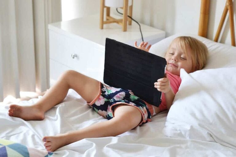 tech free days - reducing technology for kids