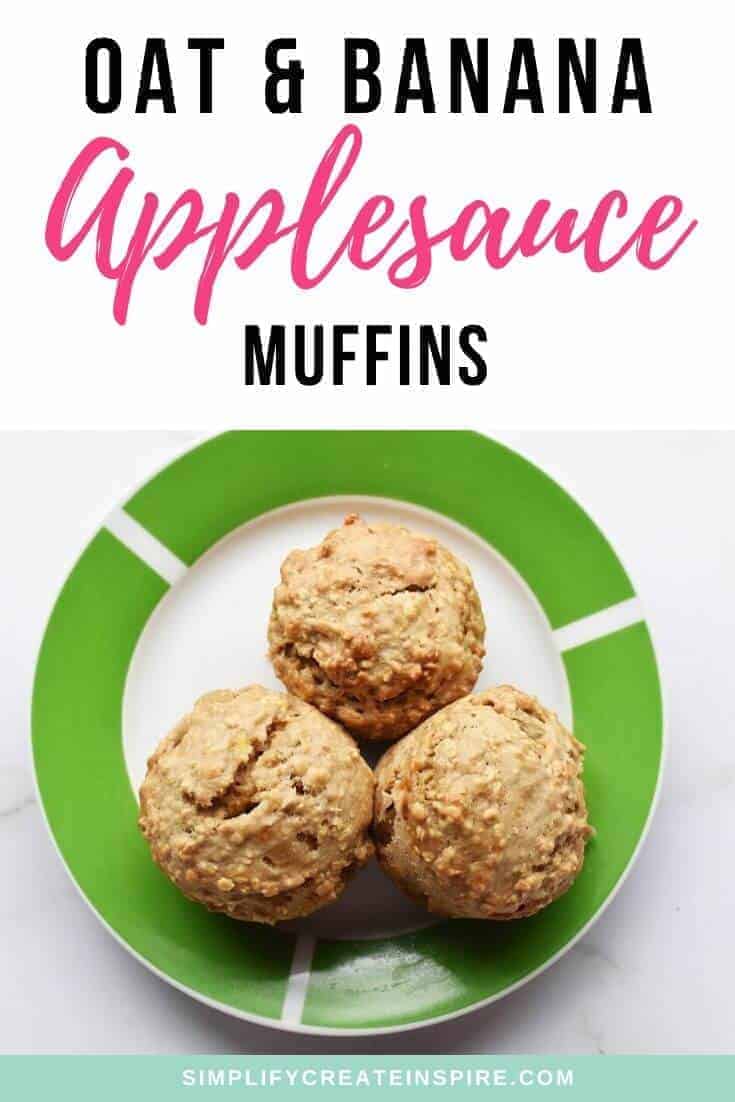 Oat and banana applesauce muffinns