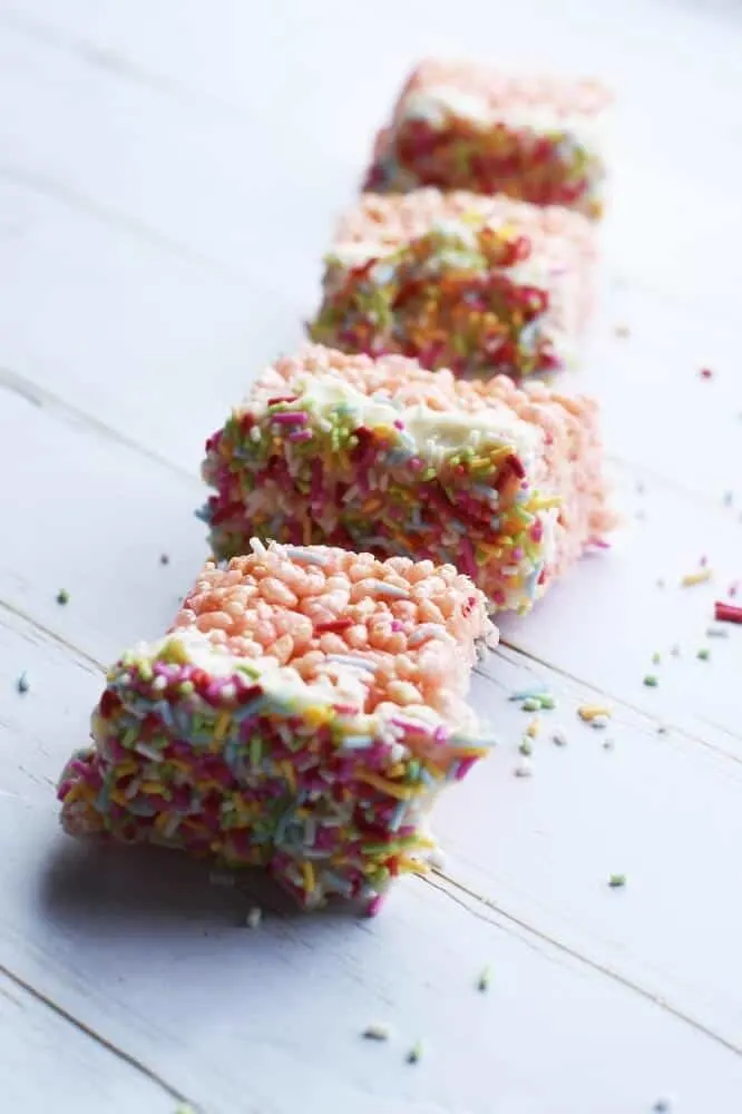 Unicorn rice kripsie treats