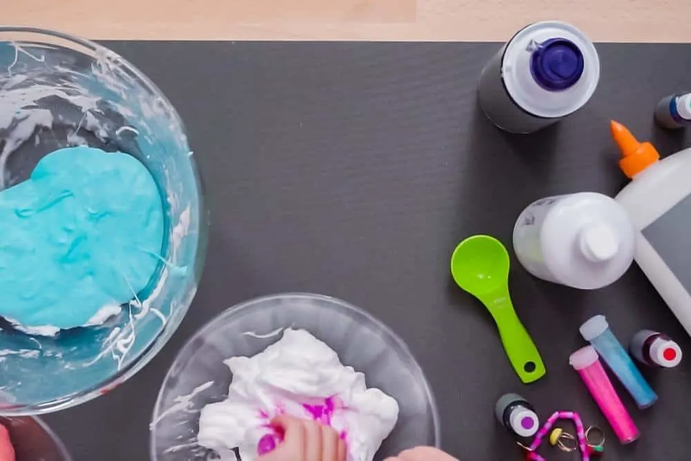 How to make slime at home