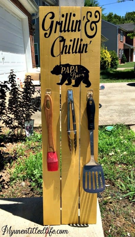 grill tools holder sign.