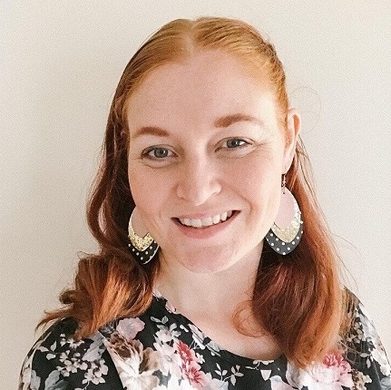 Holly Connors from Simplify Create Inspire