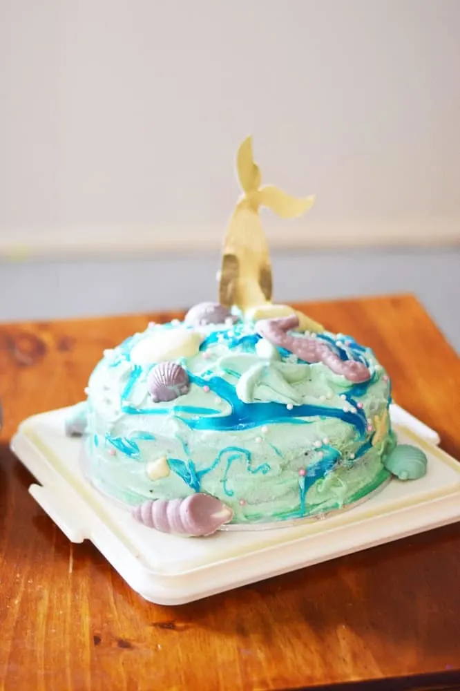 Mermaid ocean birthday cake