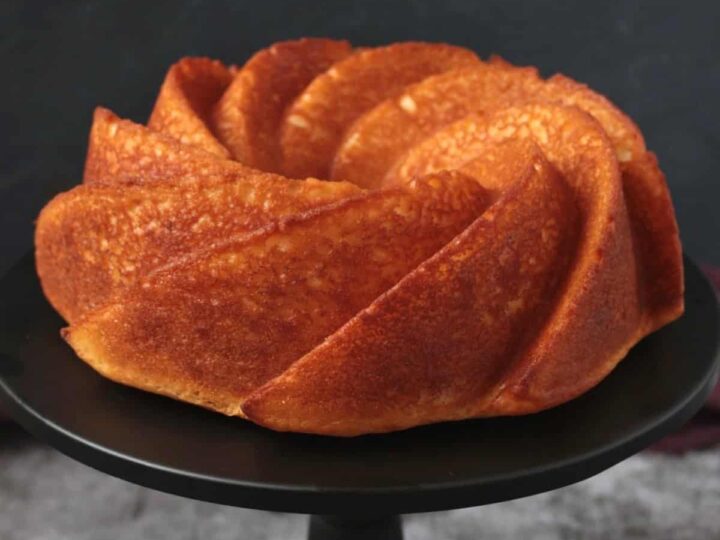 lemon yogurt cake