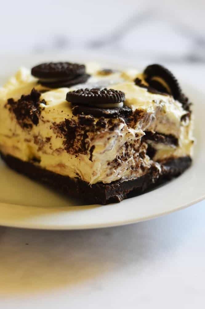 No-Bake Oreo Cheesecake Slice Recipe 3 Close up no bake oreo cheesecake