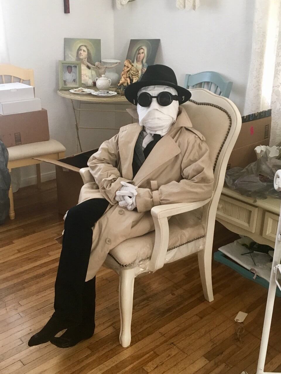 the invisible man halloween costume.