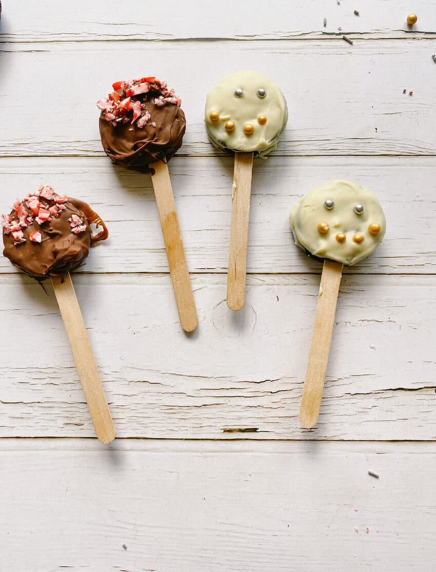 Oreo pops with milk and white chocolate