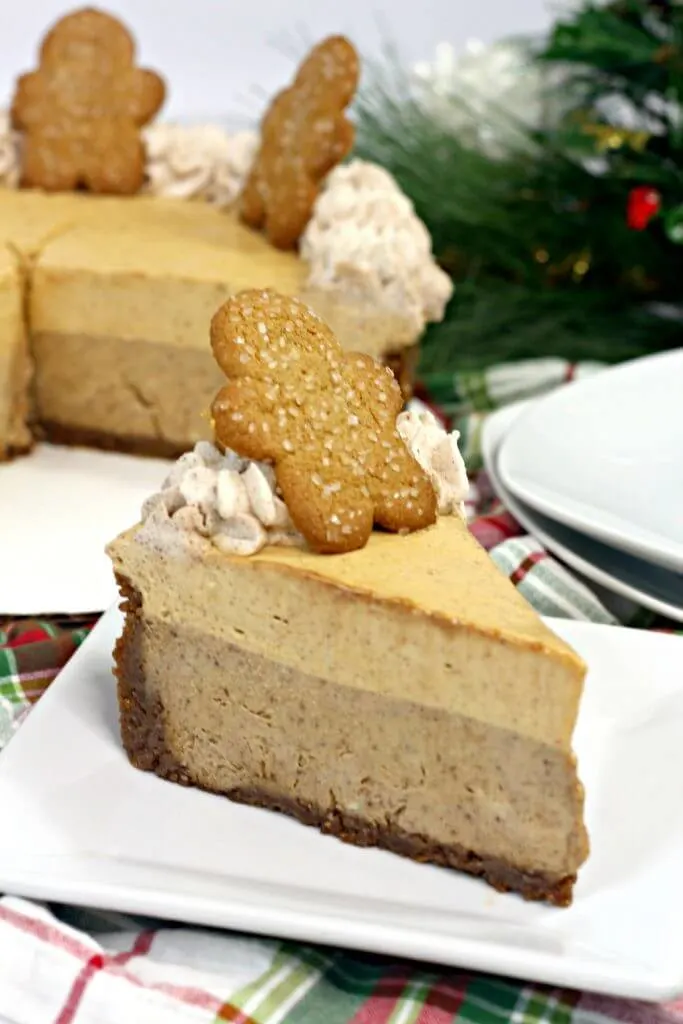 Gingerbread cheesecake