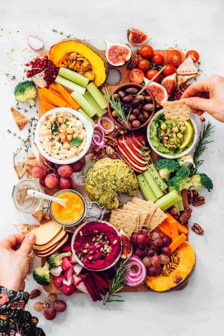 23 Awesome Grazing Platter & Charcuterie Board Ideas