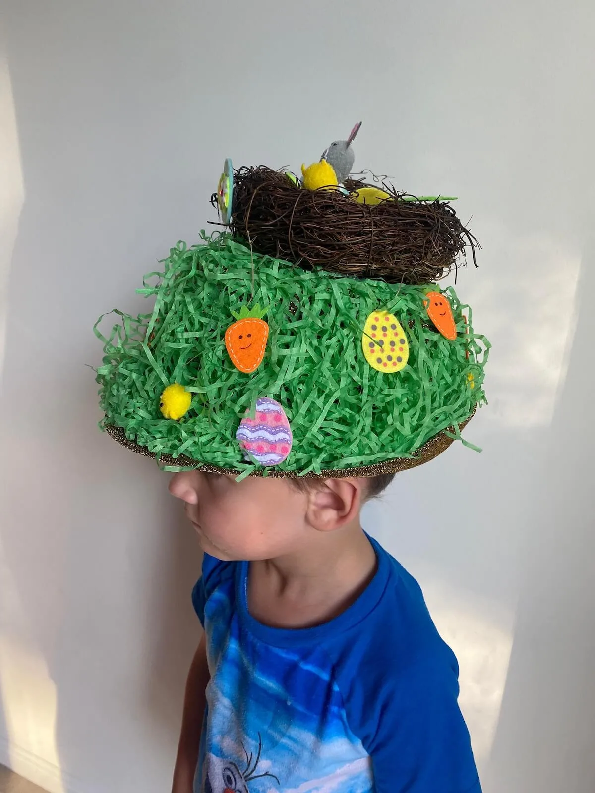 Birds nest easter hat