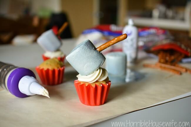 Thor's hammer cupcakes
