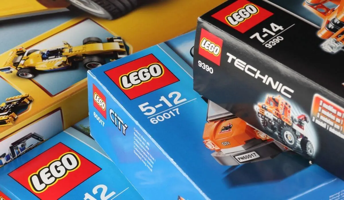 Lego set storage ideas in boxes