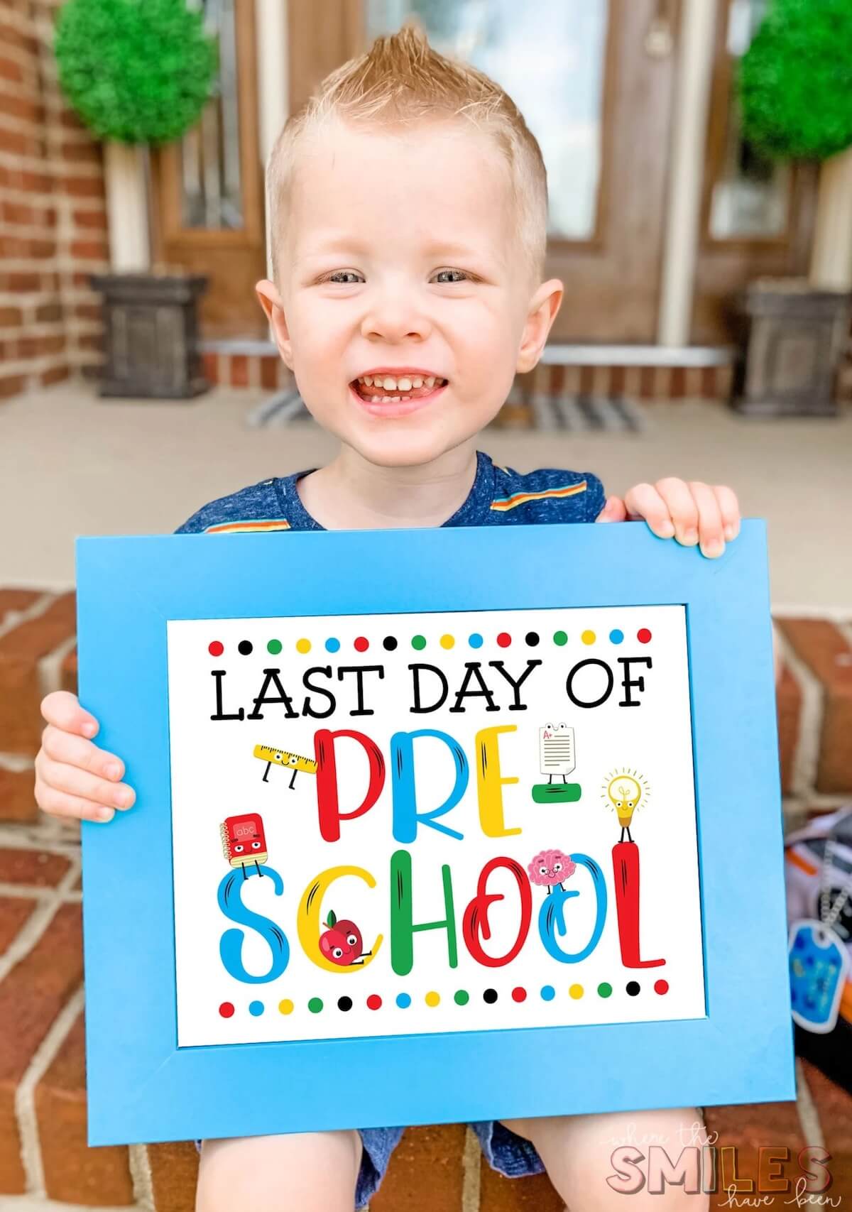 Free last day of school sign
