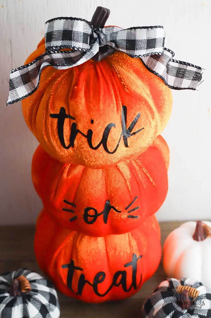 200+ DIY Halloween decorations to make your home extra spooky! | Gathered