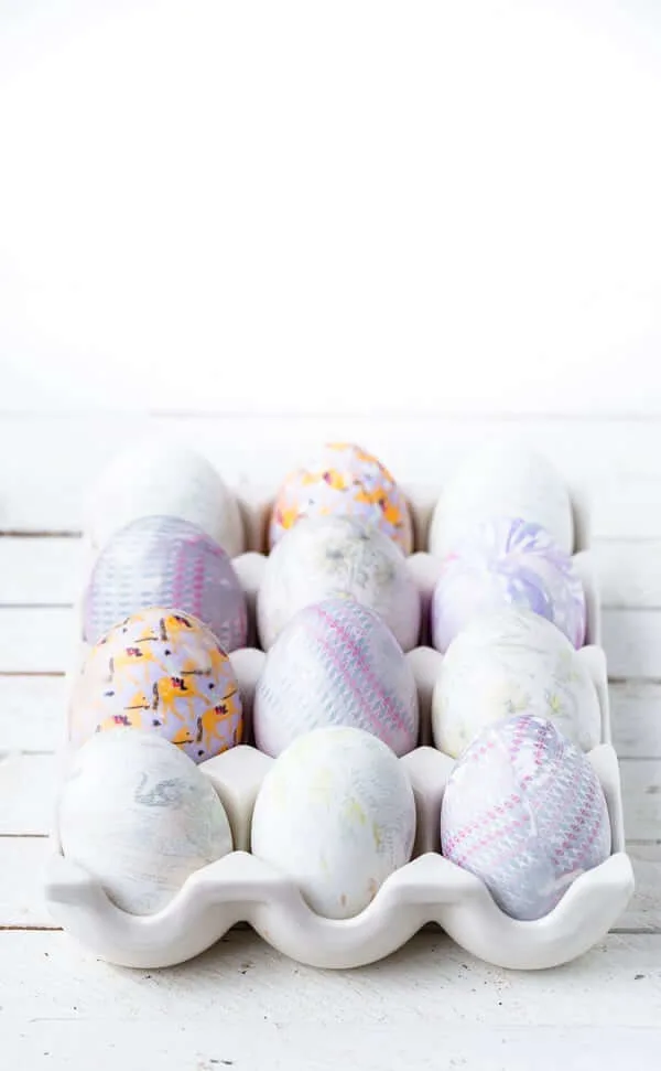 Silk dye easter eggs in carton