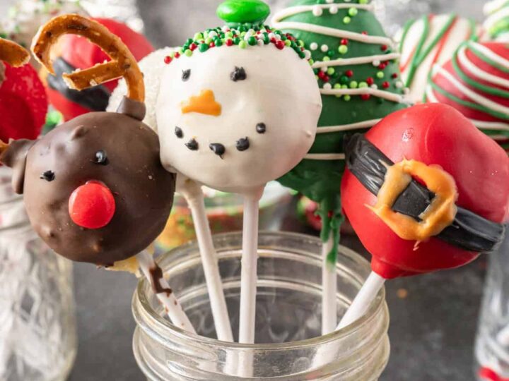 christmas cake pops.