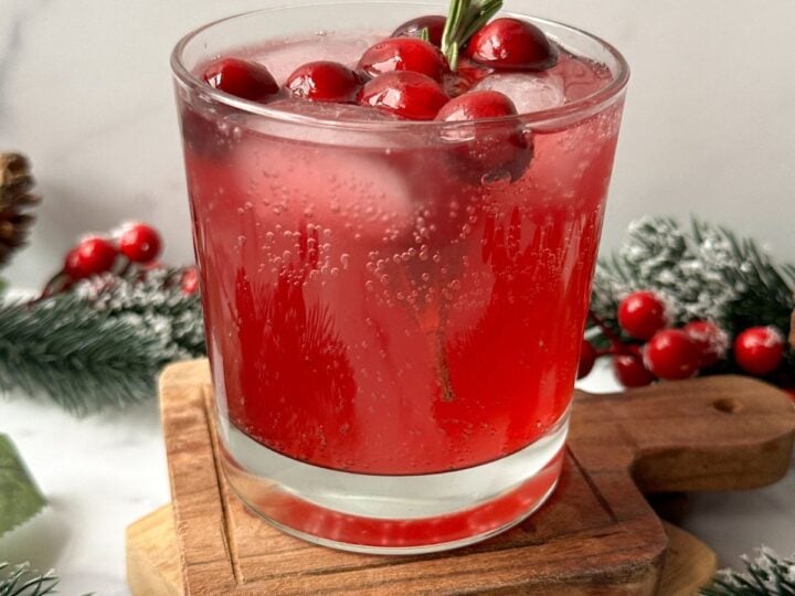 cranberry gin cocktail.