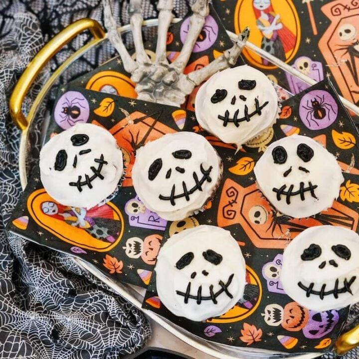 jack skellington cupcakes.