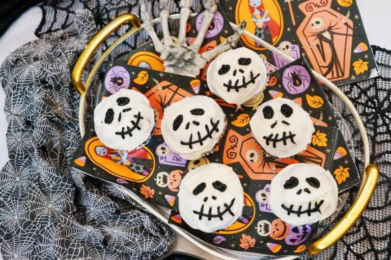 jack skellington cupcakes.